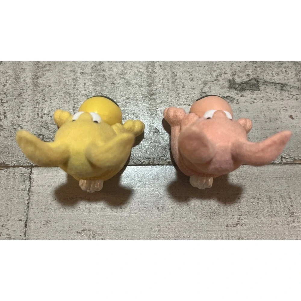 Crayola Crayon VTG 1989 Binney & Smith Flocked Bunny Rabbit Pink &‎ Yellow